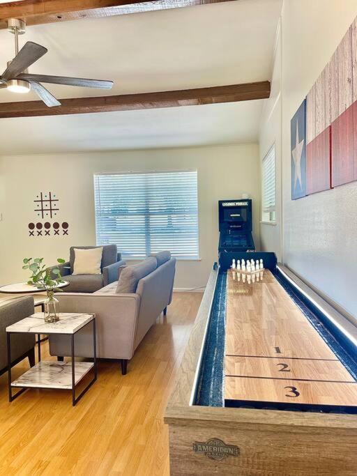 Canyon Lake River House Retreat-Location With Hot Tub 外观 照片