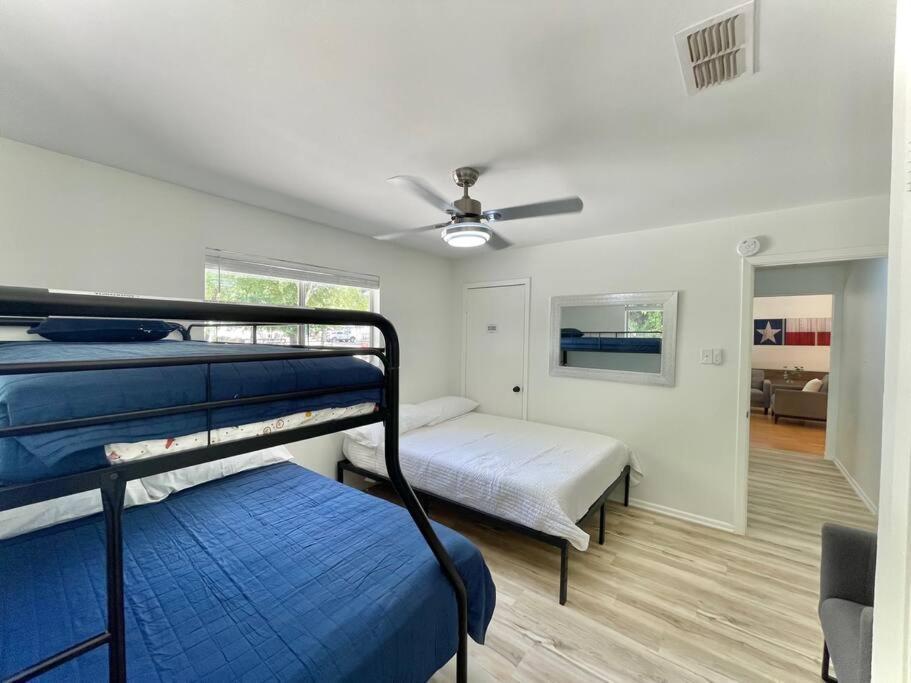 Canyon Lake River House Retreat-Location With Hot Tub 外观 照片