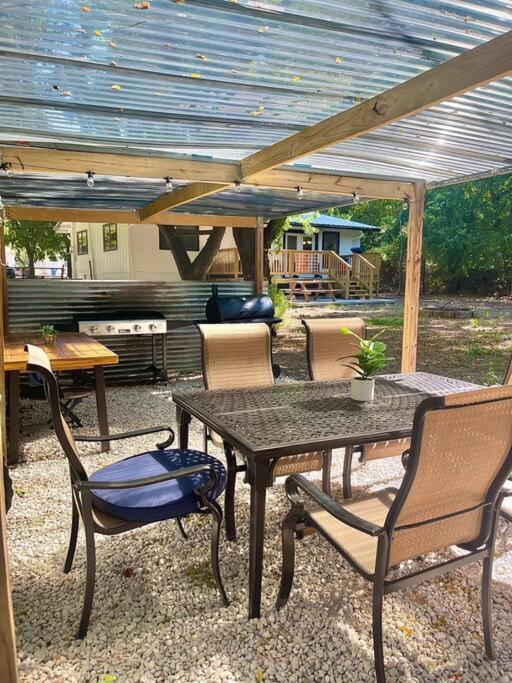 Canyon Lake River House Retreat-Location With Hot Tub 外观 照片